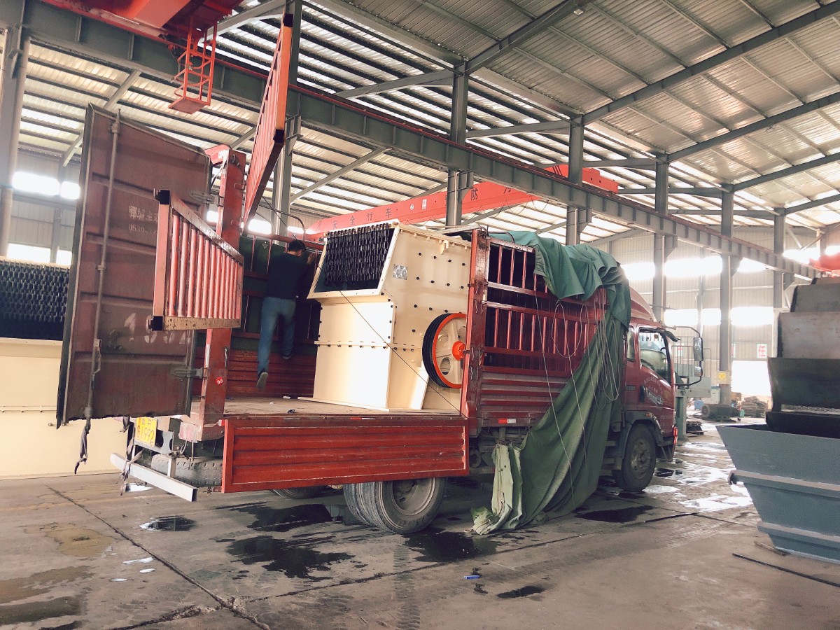 東平反擊式破碎機(jī)廠家