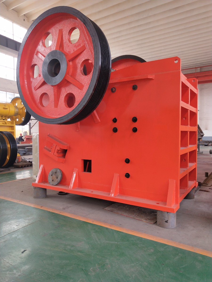 山東錘式破碎機銷售制造商